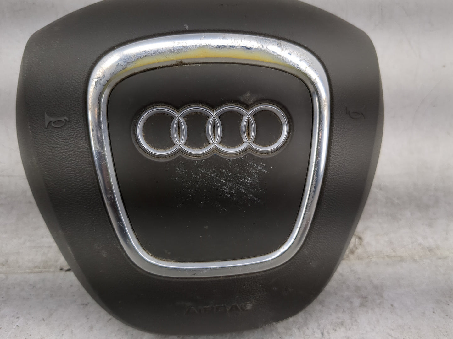 2009-2012 Audi Q5 Air Bag Driver Left Steering Wheel Mounted 1458130 - Oemusedautoparts1.com