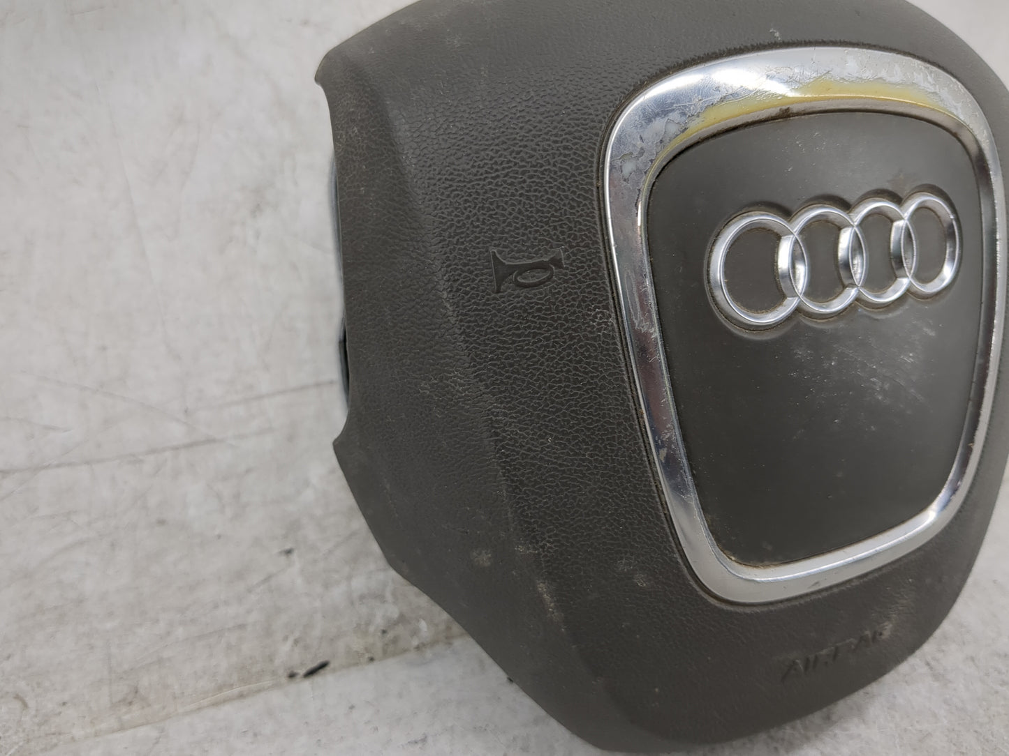 2009-2012 Audi Q5 Air Bag Driver Left Steering Wheel Mounted 1458130 - Oemusedautoparts1.com