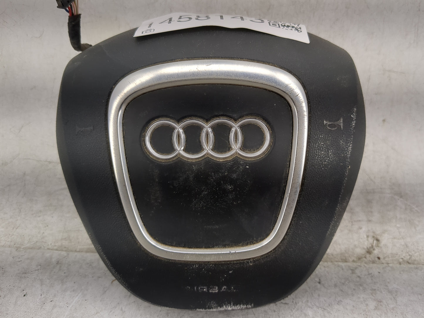 2009-2012 Audi Q5 Air Bag Driver Left Steering Wheel Mounted Black 1458143 - Oemusedautoparts1.com