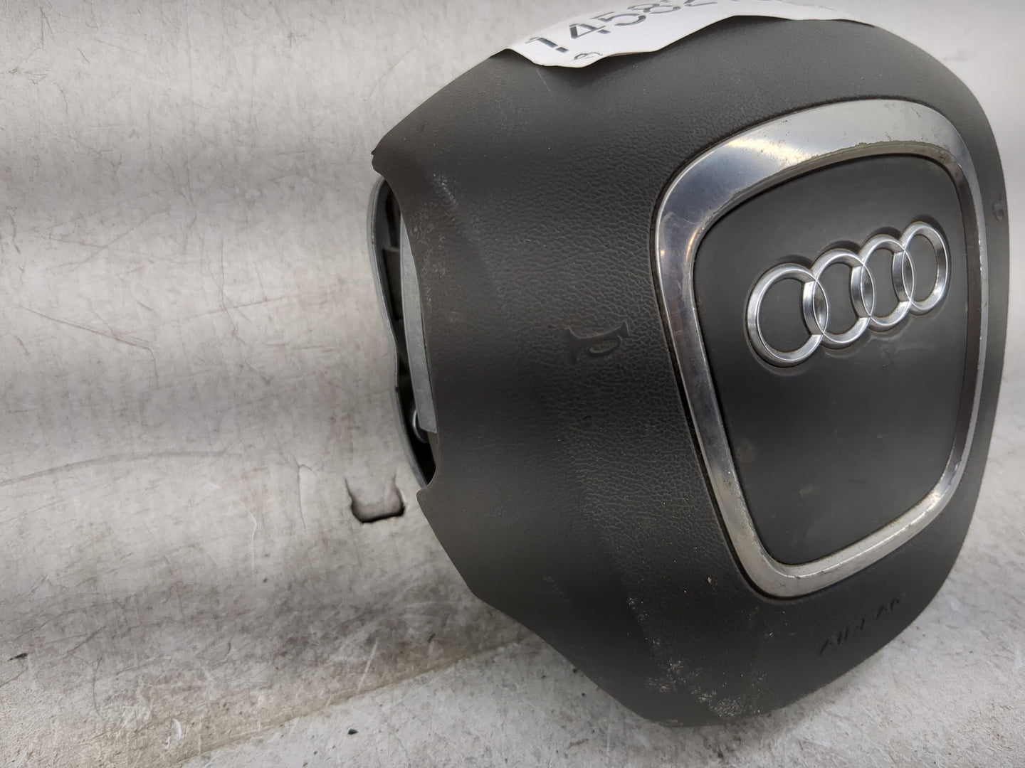 2009-2012 Audi Q5 Air Bag Driver Left Steering Wheel Mounted Black 1458210 - Oemusedautoparts1.com