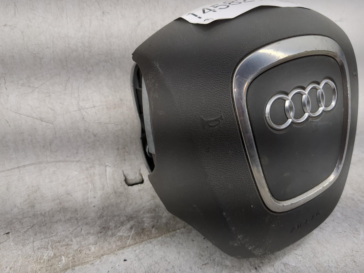 2009-2012 Audi Q5 Air Bag Driver Left Steering Wheel Mounted Black 1458210 - Oemusedautoparts1.com