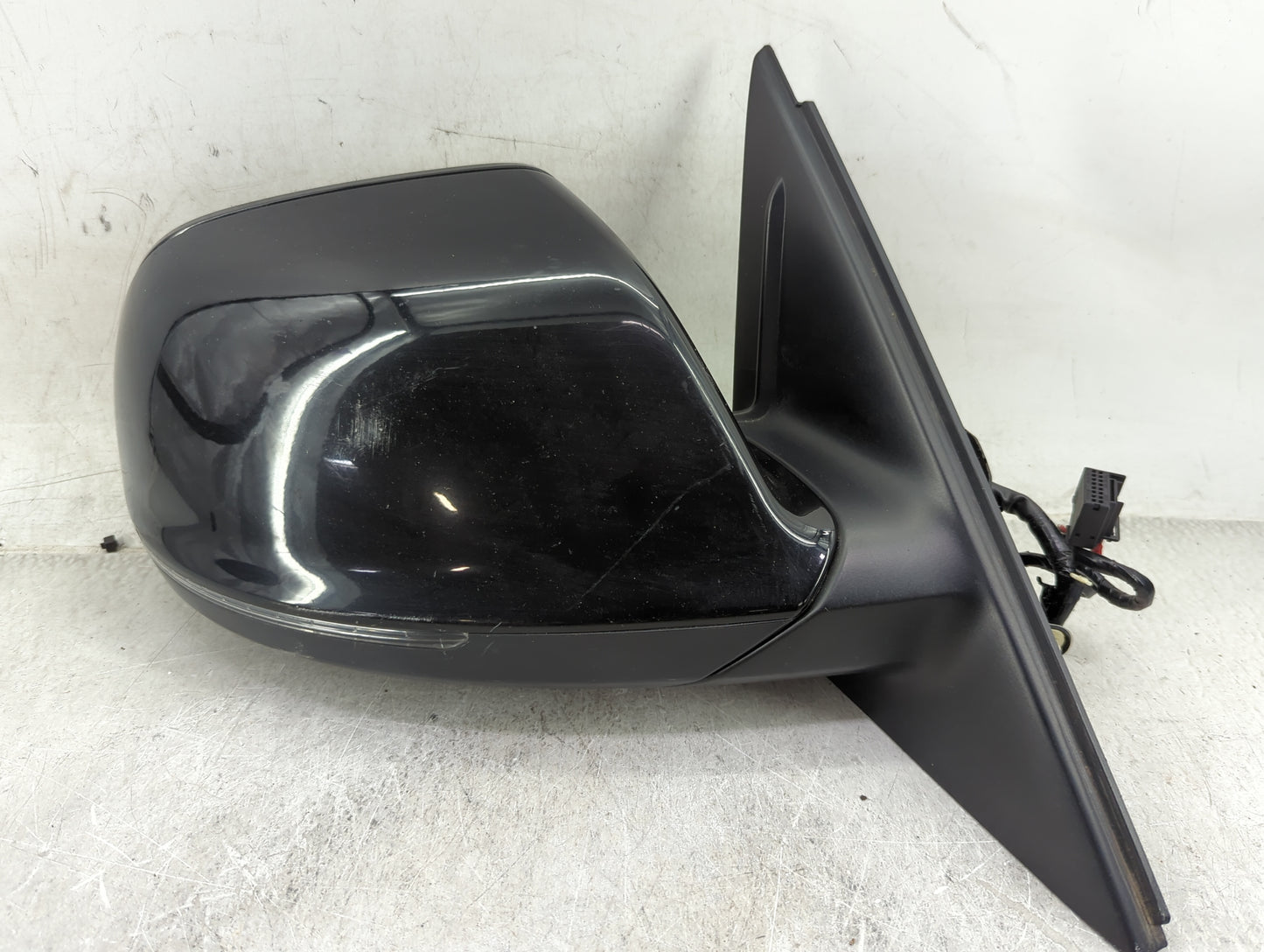 2009-2014 Audi Q5 Passenger Side View Mirror - Right Door Mirror OEM Used - Oemusedautoparts1.com