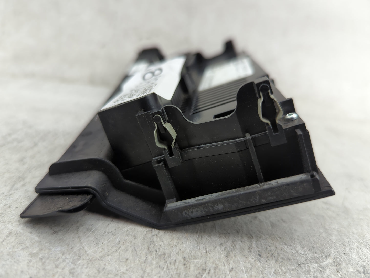 2009-2012 Audi Q5 Climate Control Module Temperature AC/Heater Replacement P/N:8T1 820 043 AQ Fits OEM Used Auto Parts - Oem