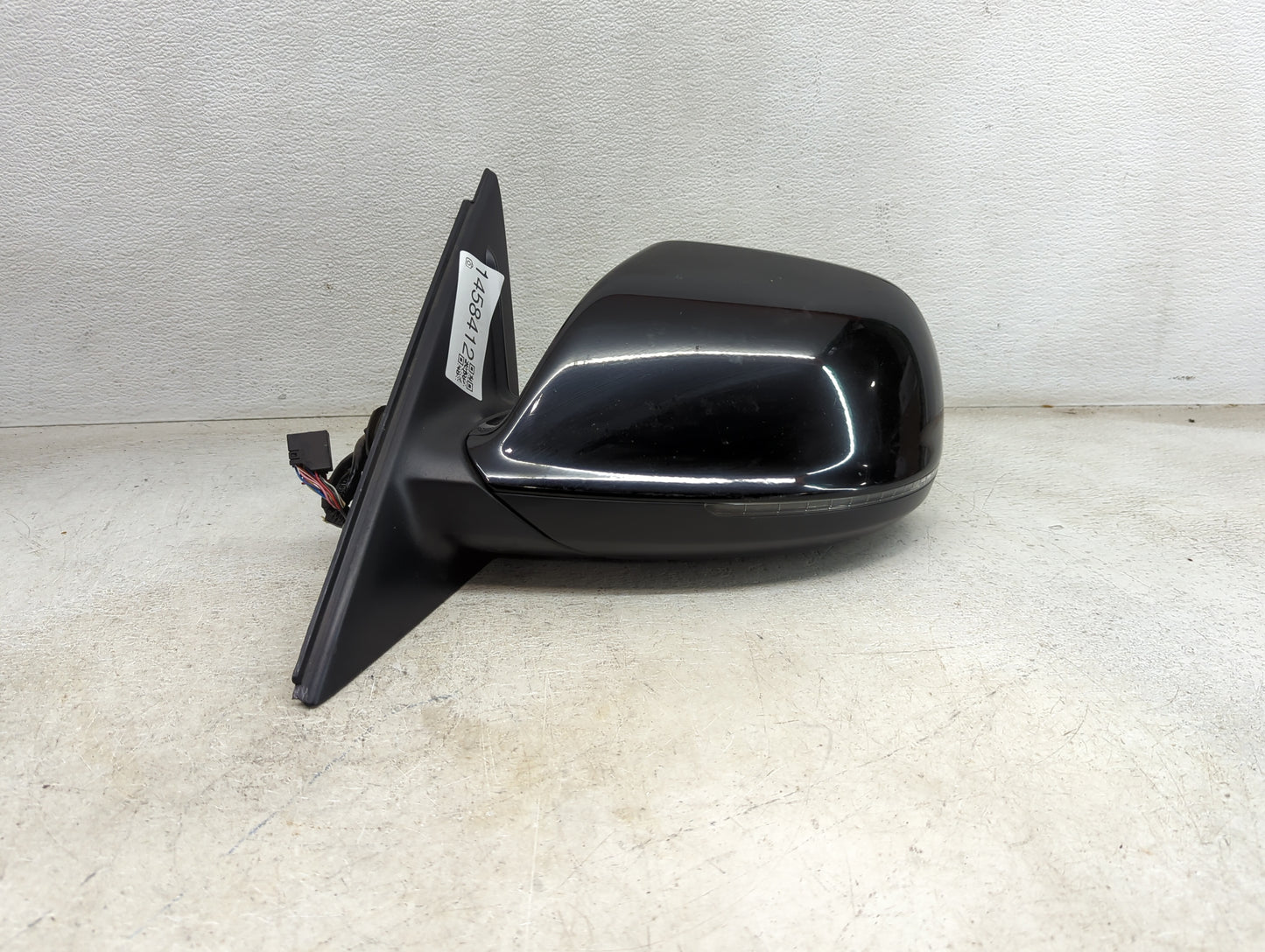 2009-2014 Audi Q5 Driver Side View Mirror - Left Door Mirror OEM Used - Oemusedautoparts1.com