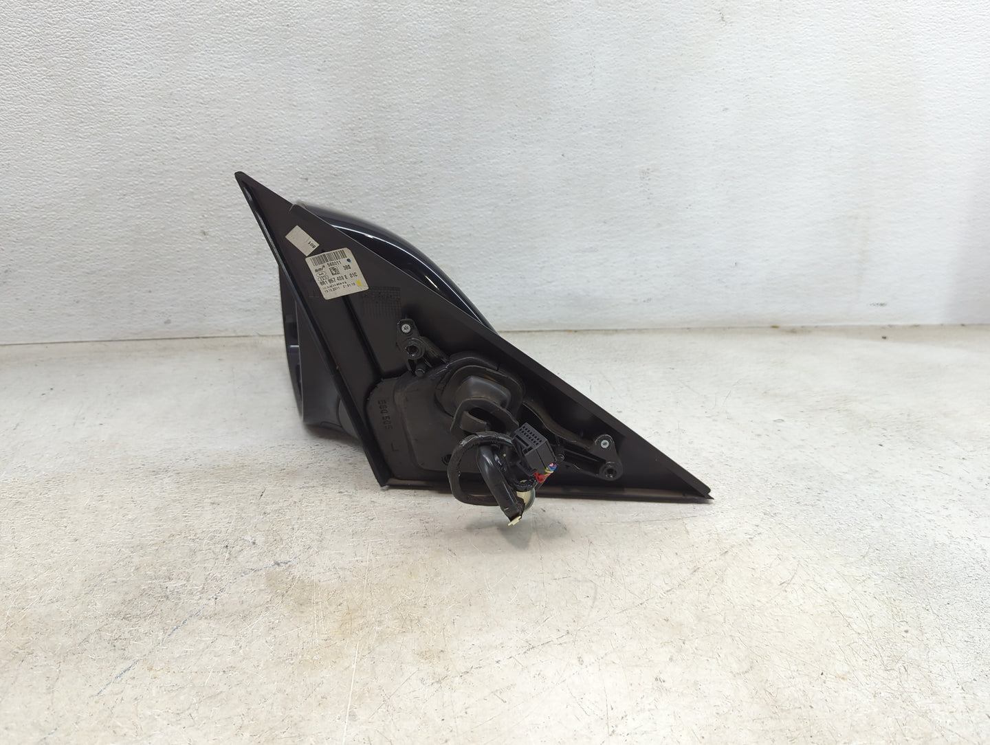 2009-2014 Audi Q5 Driver Side View Mirror - Left Door Mirror OEM Used - Oemusedautoparts1.com