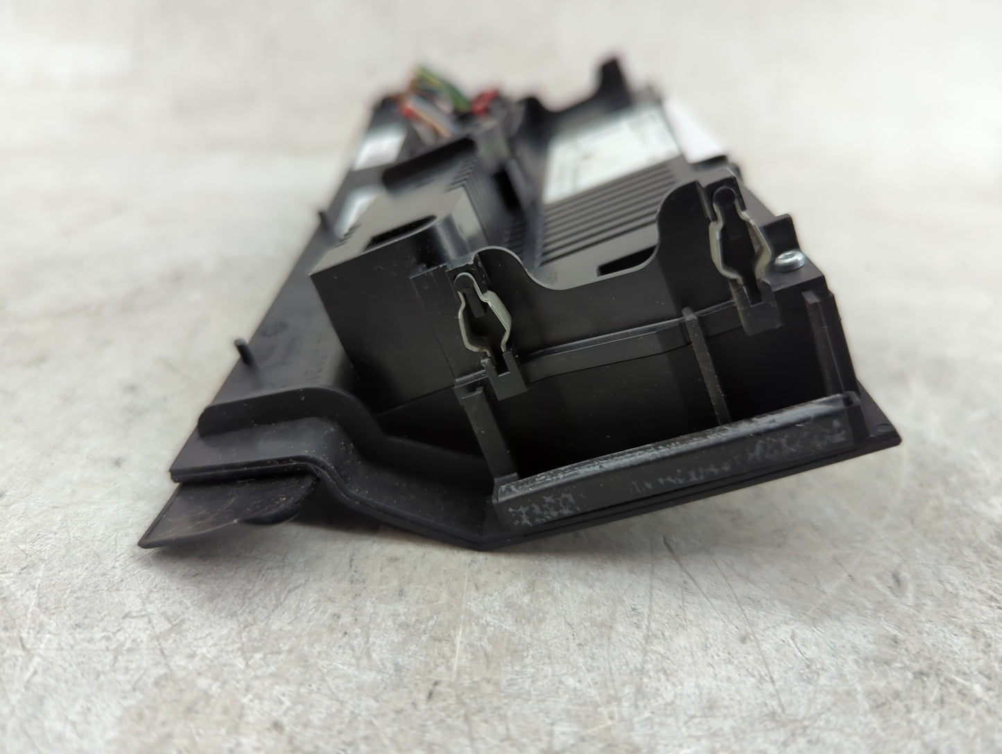 2009-2012 Audi Q5 Climate Control Module Temperature AC/Heater Replacement P/N:8T1 820 043 AK Fits OEM Used Auto Parts - Oem