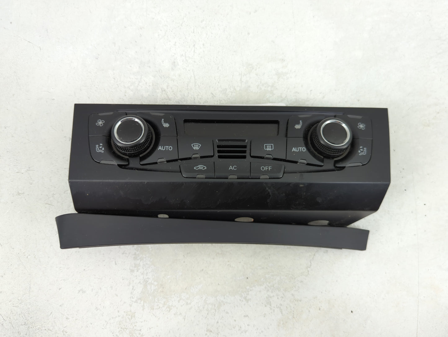 2009-2012 Audi Q5 Climate Control Module Temperature AC/Heater Replacement P/N:8T1820043AQ A2C53346679 Fits OEM Used Auto Pa