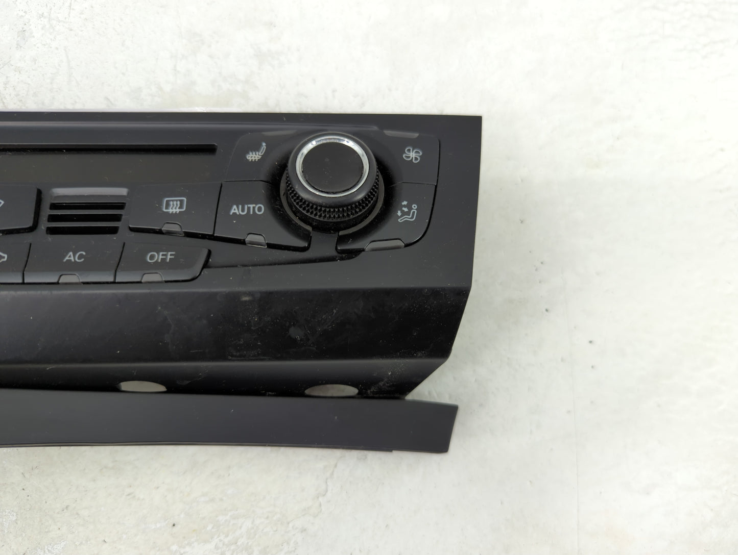 2009-2012 Audi Q5 Climate Control Module Temperature AC/Heater Replacement P/N:8T1820043AQ A2C53346679 Fits OEM Used Auto Pa