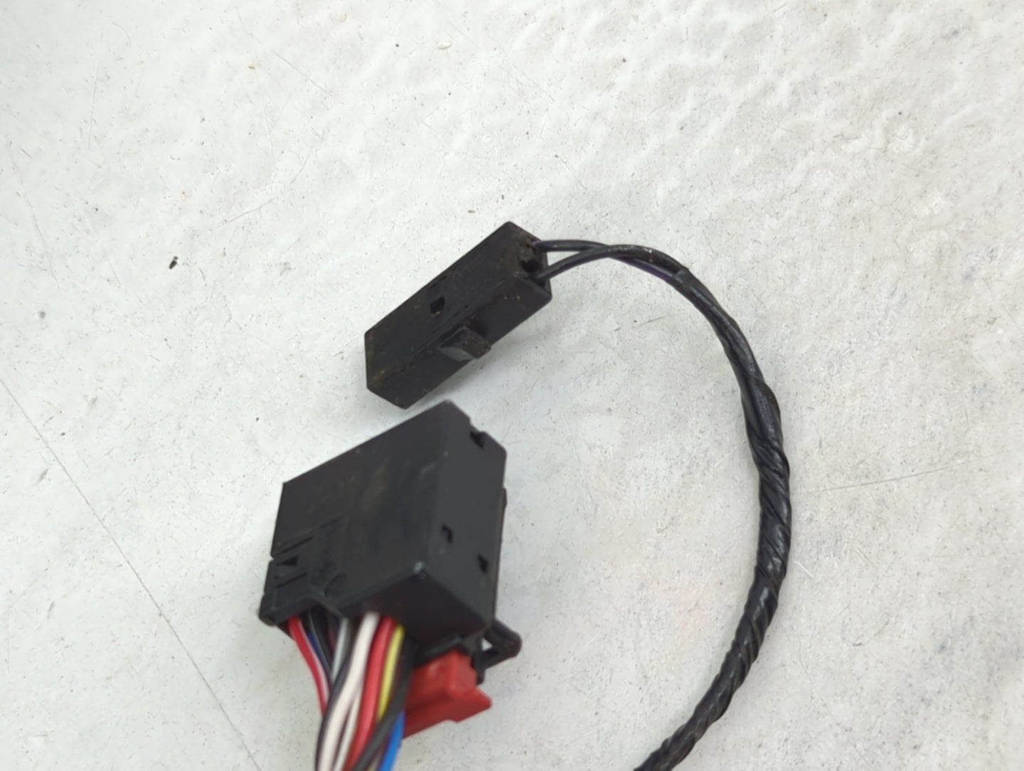 2009-2014 Audi Q5 Driver Side View Mirror - Left Door Mirror OEM Used - Oemusedautoparts1.com
