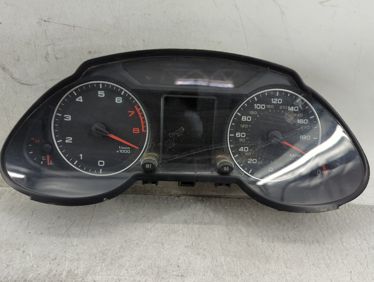 2011-2012 Audi Q5 Instrument Cluster Speedometer Gauges P/N:8R0 920 950 K Miles: Fits Fits 2011 2012 OEM Used Auto Parts - O