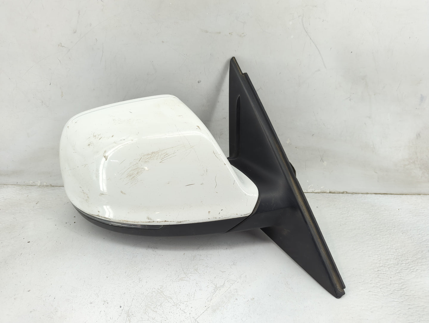 2009-2014 Audi Q5 Passenger Side View Mirror - Right Door Mirror OEM Used - Oemusedautoparts1.com