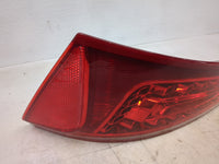 2009-2012 Audi Q5 Tail Light Assembly Passenger Right OEM P/N:8R0945094B Fits Fits 2009 2010 2011 2012 OEM Used Auto Parts -