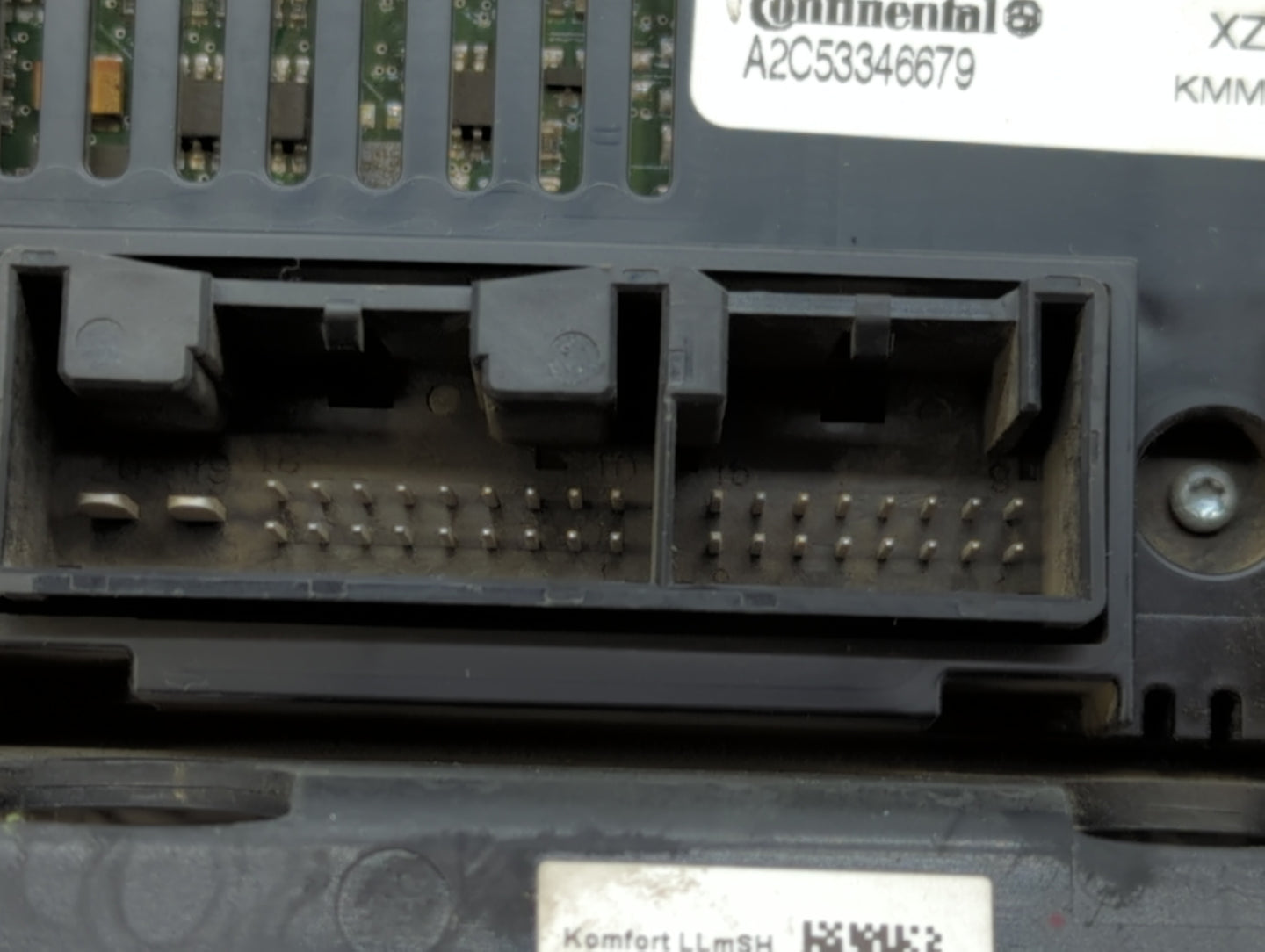 2009-2012 Audi Q5 Climate Control Module Temperature AC/Heater Replacement P/N:8T1 820 043 AA 8T1 820 043 AK Fits OEM Used A
