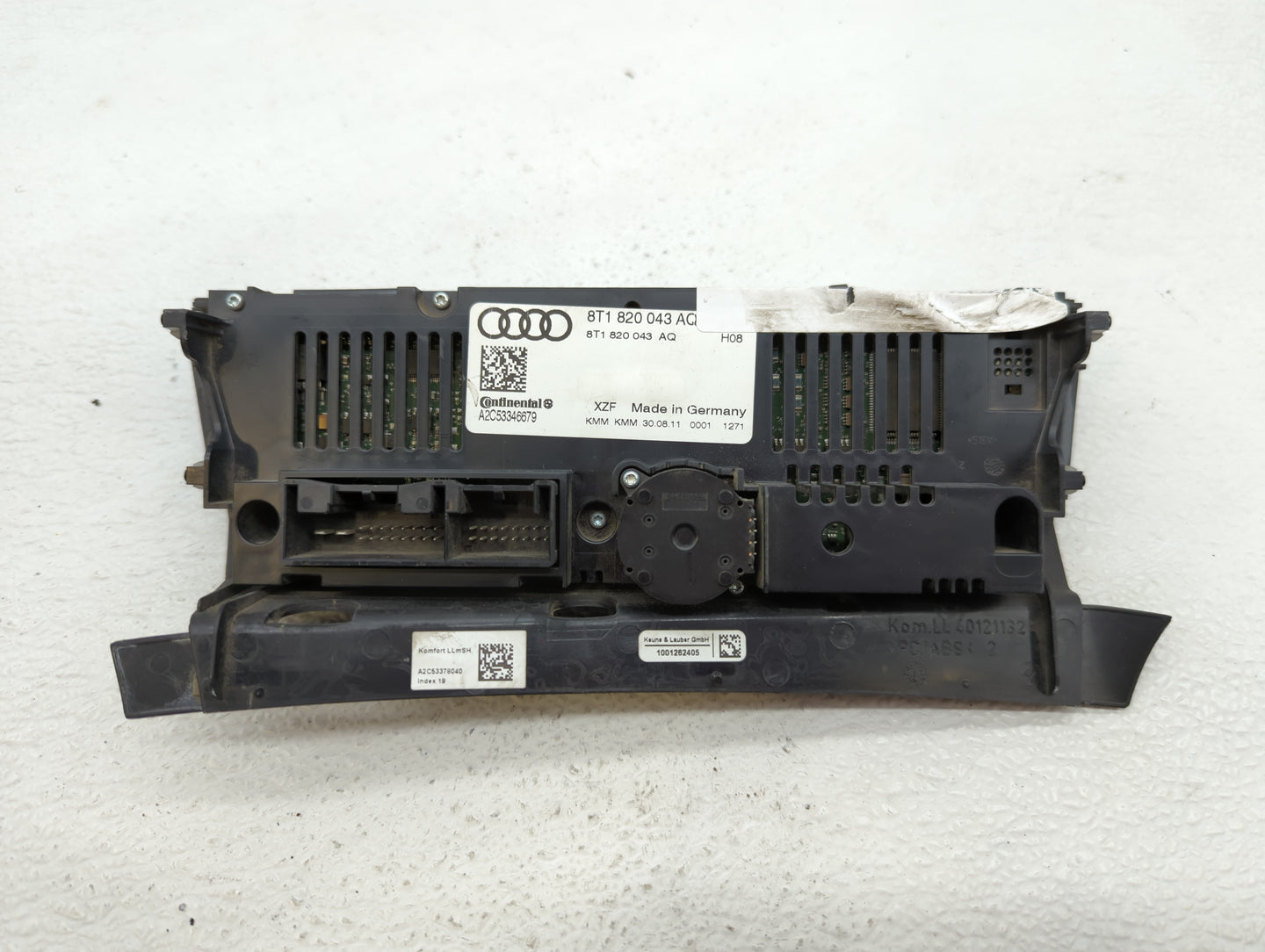 2009-2012 Audi Q5 Climate Control Module Temperature AC/Heater Replacement P/N:8T1 820 043 AA 8T1 820 043 AK Fits OEM Used A
