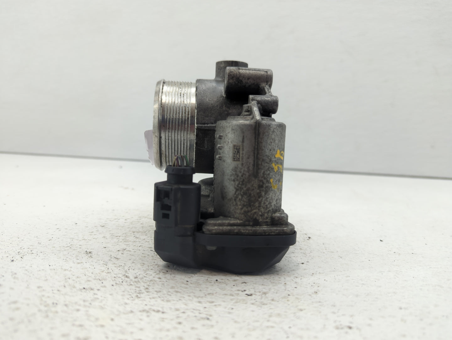 2010-2017 Audi Q5 Throttle Body P/N:06F 133 062 T 06F 133 062 Q Fits OEM Used Auto Parts - Oemusedautoparts1.com