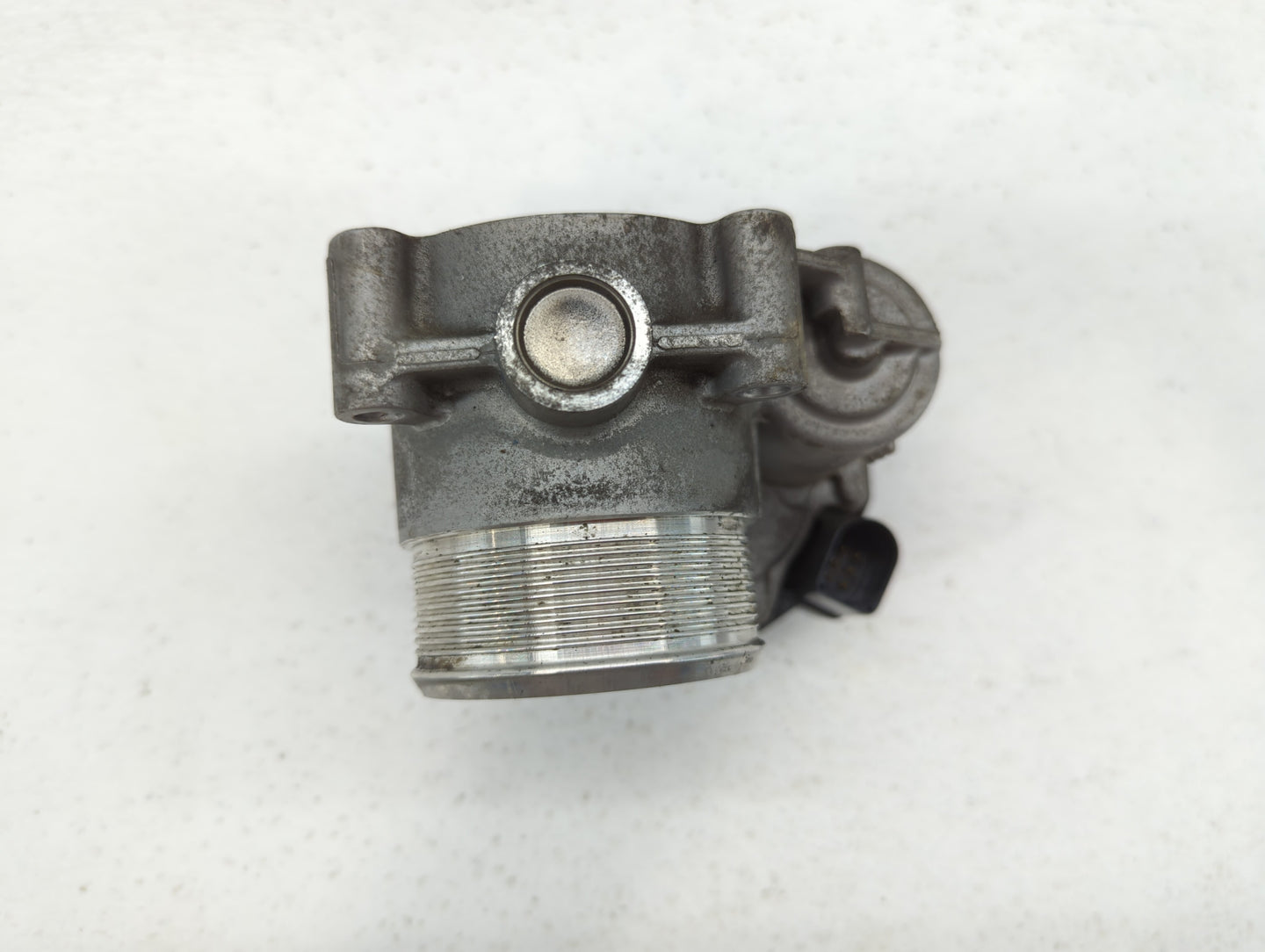 2010-2017 Audi Q5 Throttle Body P/N:06F 133 062 T 06F 133 062 Q Fits OEM Used Auto Parts - Oemusedautoparts1.com