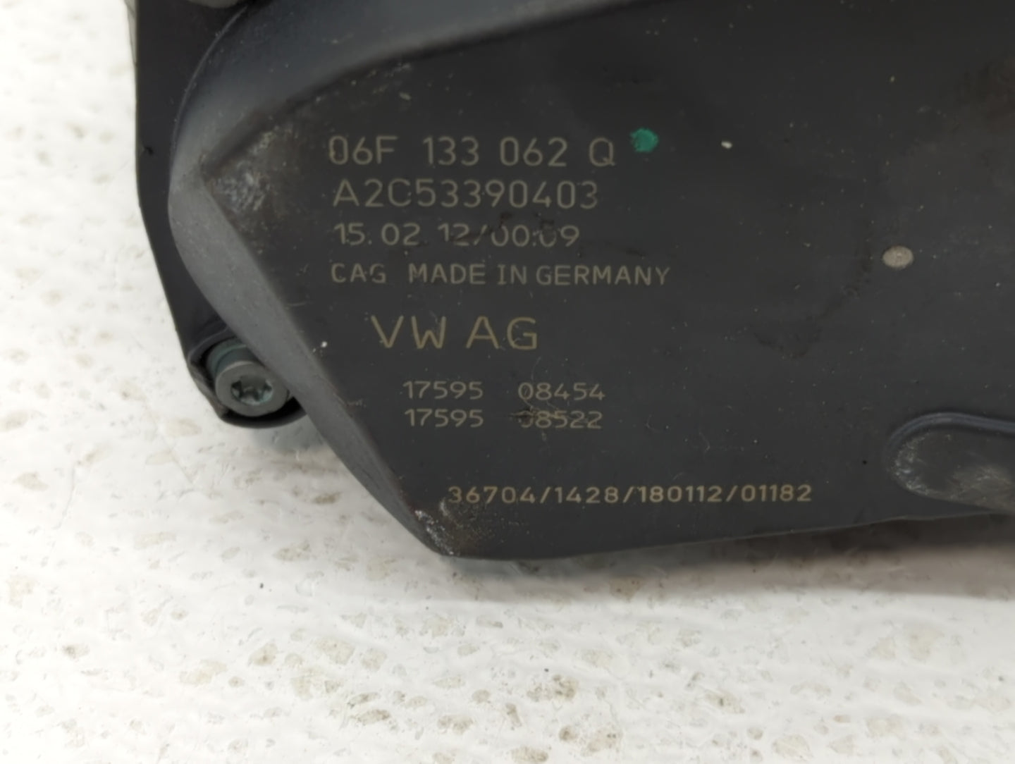 2010-2017 Audi Q5 Throttle Body P/N:06F 133 062 T 06F 133 062 Q Fits OEM Used Auto Parts - Oemusedautoparts1.com