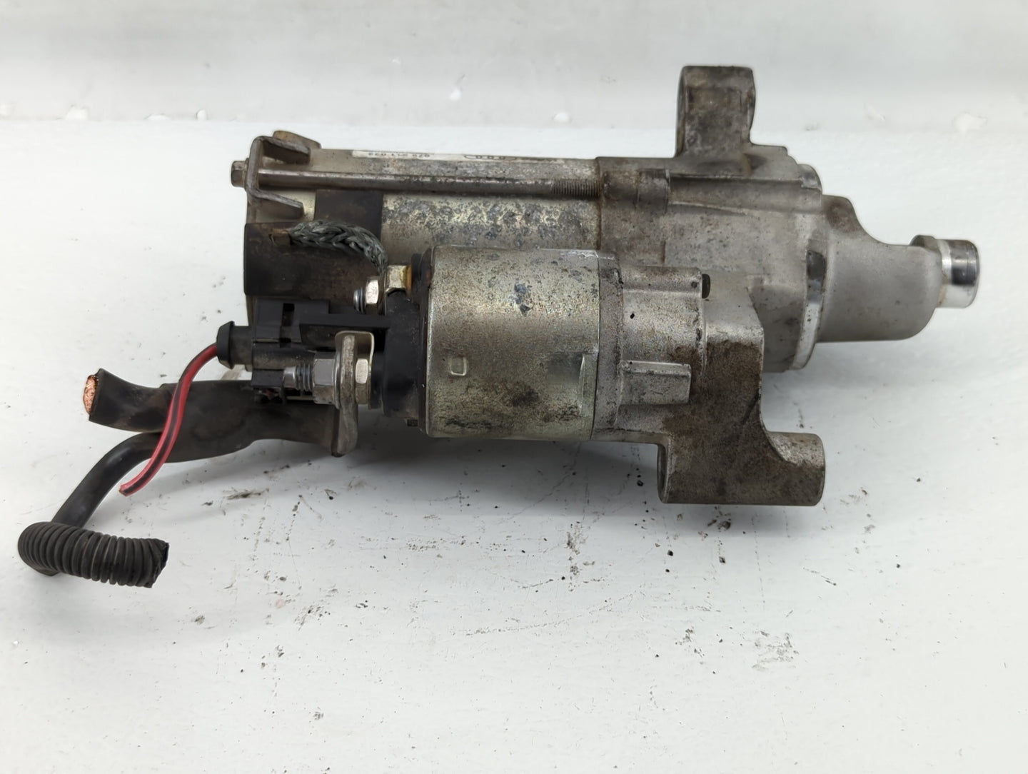 2011-2012 Audi Q5 Car Starter Motor Solenoid OEM P/N:079 911 022 Fits Fits 2010 2011 2012 2013 2014 2015 2016 2017 2018 OEM 