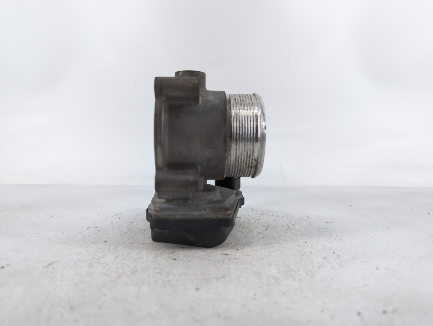 2010-2017 Audi Q5 Throttle Body P/N:A2C53390403 06F 133 062 Q Fits OEM Used Auto Parts - Oemusedautoparts1.com