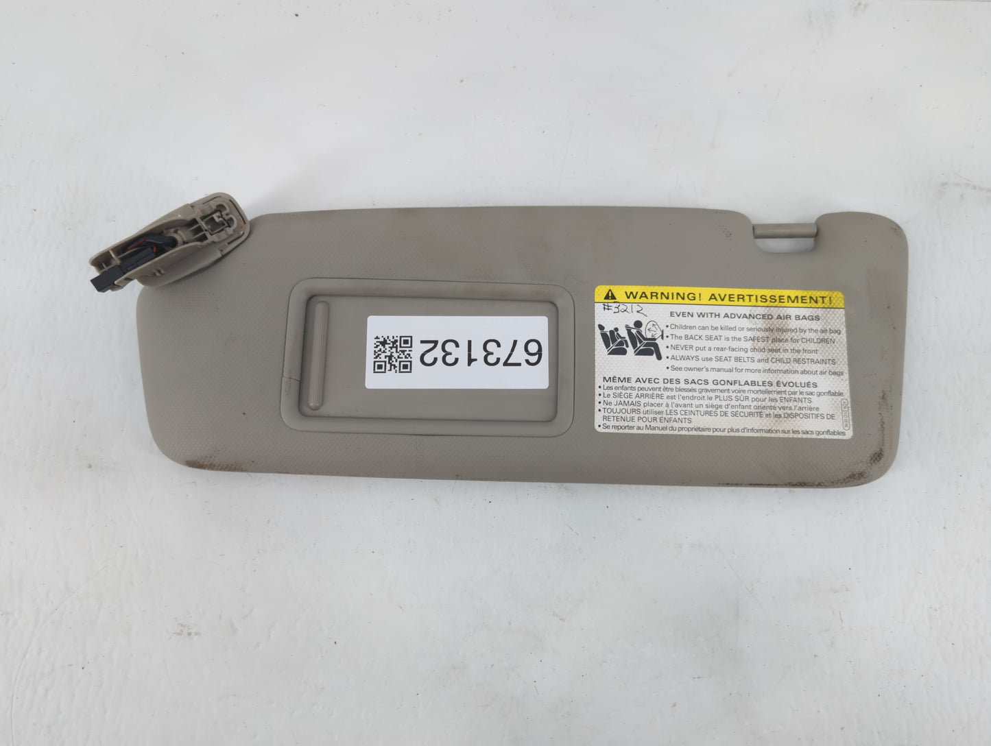 2012 Audi Q5 Sun Visor Shade Replacement Driver Left Mirror Fits Fits 2009 2010 2011 OEM Used Auto Parts - Oemusedautoparts1