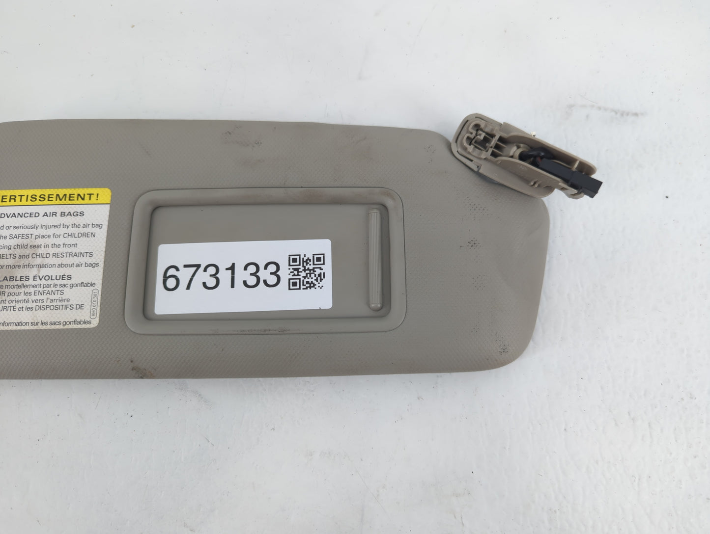2012 Audi Q5 Sun Visor Shade Replacement Passenger Right Mirror Fits Fits 2009 2010 2011 OEM Used Auto Parts - Oemusedautopa
