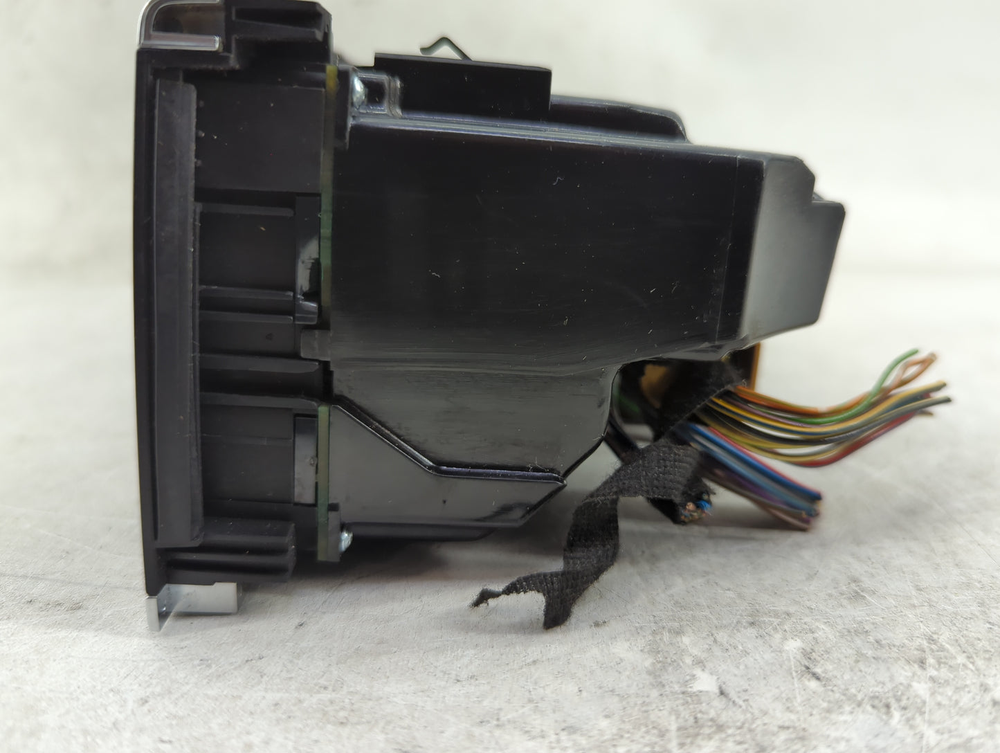 2012 Audi Q7 Climate Control Module Temperature AC/Heater Replacement P/N:4L0820043AH 5HB009184-34, 4L0910043D Fits OEM Used