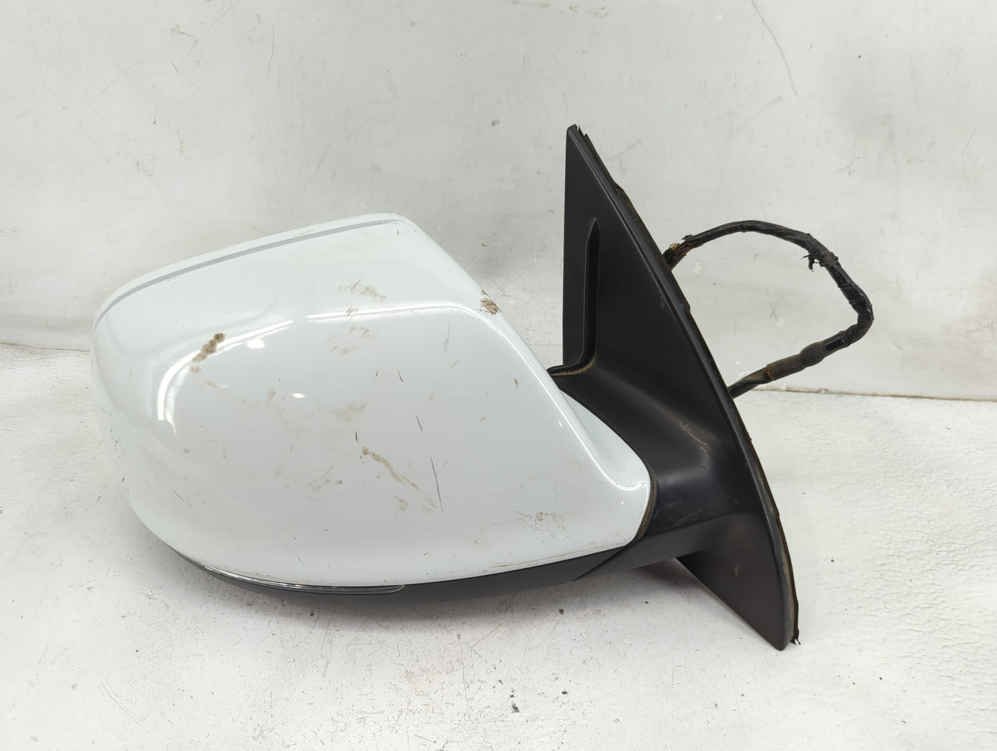 2010-2012 Audi Q7 Passenger Side View Mirror - Right Door Mirror OEM Used - Oemusedautoparts1.com