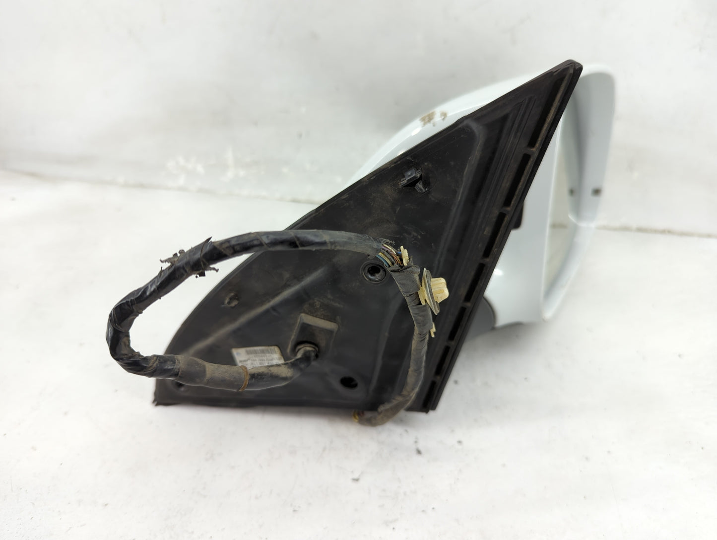 2010-2012 Audi Q7 Passenger Side View Mirror - Right Door Mirror OEM Used - Oemusedautoparts1.com