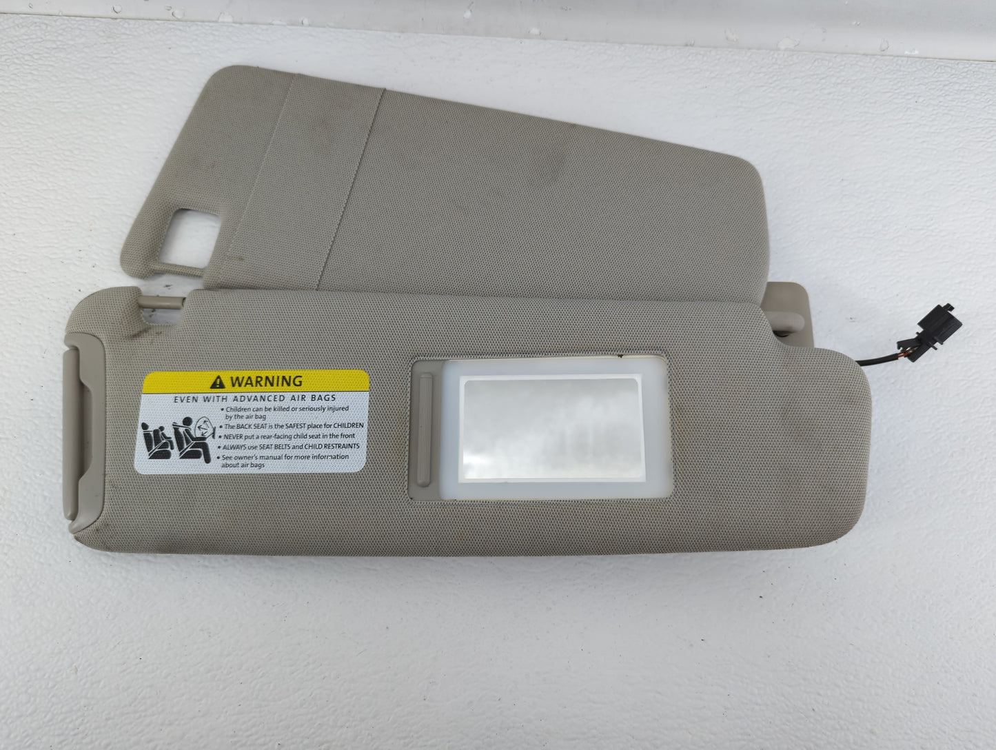 2007-2015 Audi Q7 Sun Visor Shade Replacement Passenger Right Mirror Fits Fits 2007 2008 2009 2010 2011 2012 2013 2014 2015 