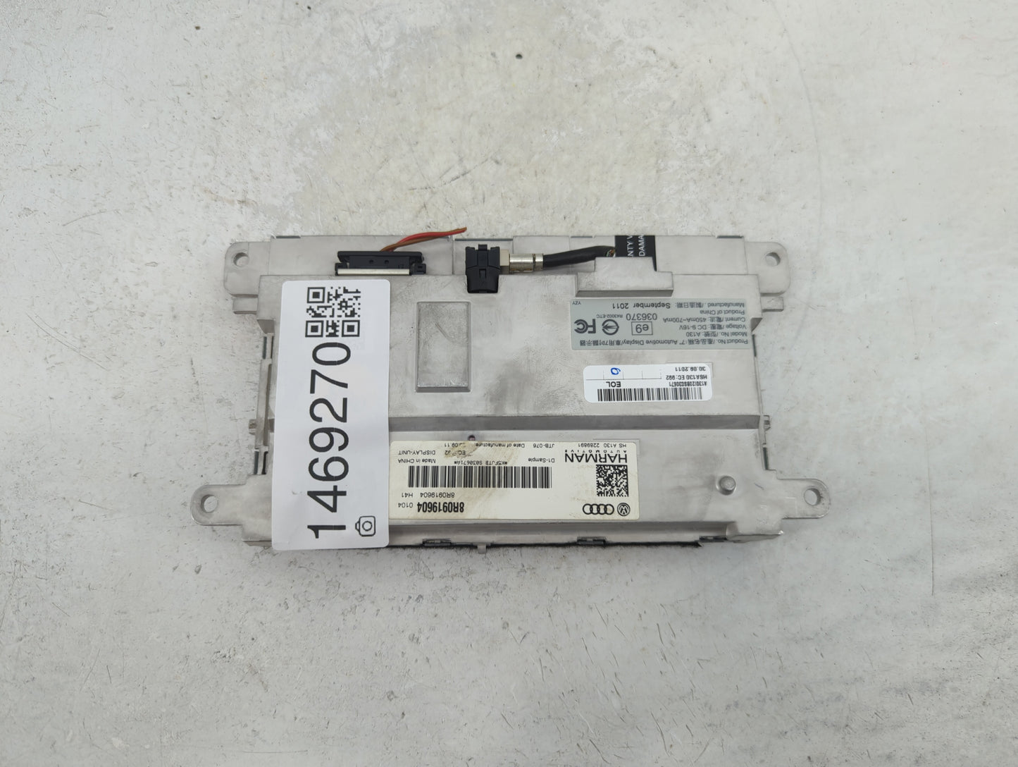 2013-2016 Audi S4 Information Display Screen 1469270 - Oemusedautoparts1.com