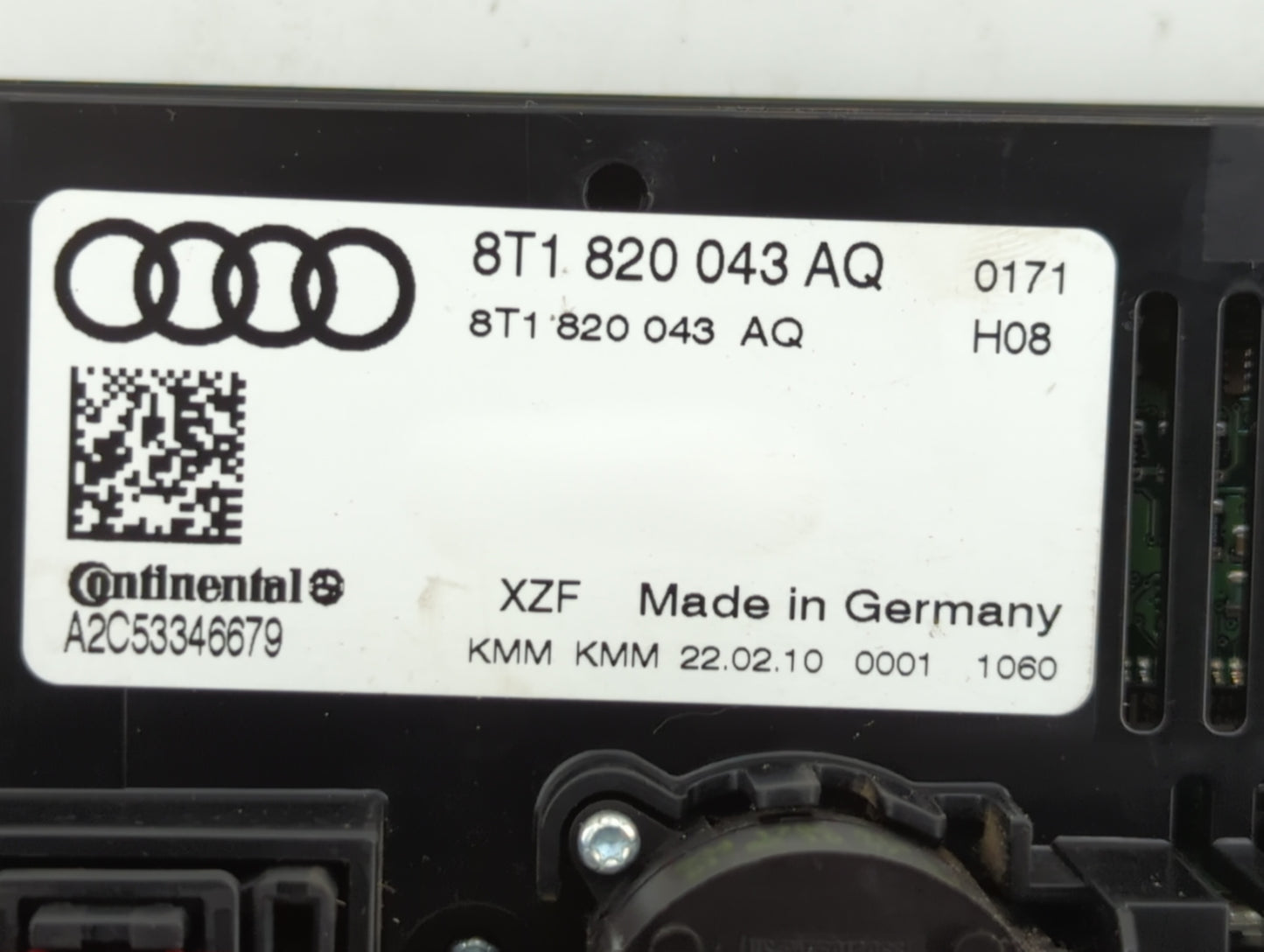 2010-2012 Audi S4 Climate Control Module Temperature AC/Heater Replacement P/N:8T1 820 043 AA 8T1 820 043 AK Fits OEM Used A