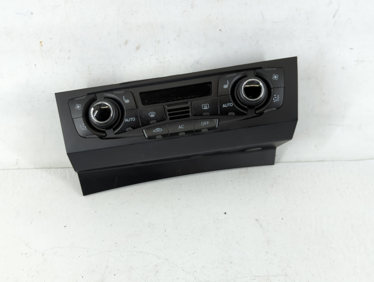 2010-2012 Audi S4 Climate Control Module Temperature AC/Heater Replacement P/N:8T1 820 043 AQ Fits OEM Used Auto Parts - Oem