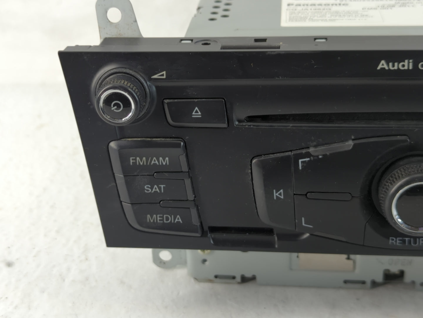 2010-2012 Audi S4 Radio AM FM Cd Player Receiver Replacement P/N:8T1 035 186 R Fits Fits 2010 2011 2012 2013 2014 2015 2016 