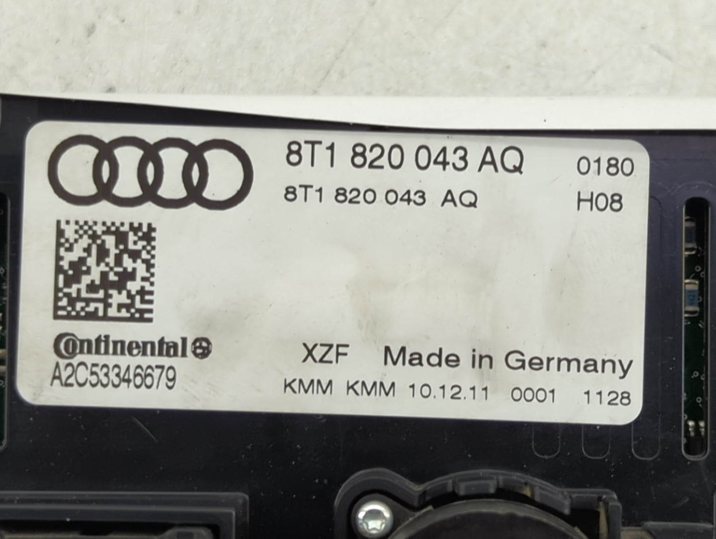 2008-2013 Audi S5 Climate Control Module Temperature AC/Heater Replacement P/N:8T1820043AQ A2C53346679 Fits OEM Used Auto Pa