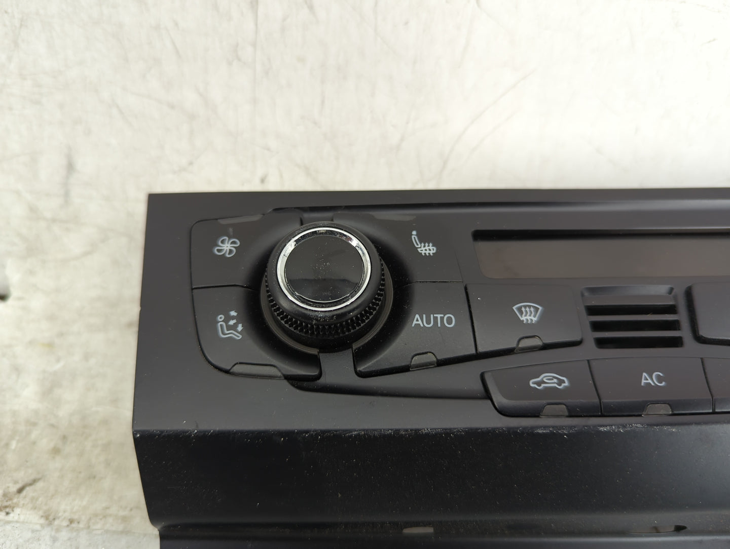 2008-2013 Audi S5 Climate Control Module Temperature AC/Heater Replacement P/N:8T1820043AQ A2C53346679 Fits OEM Used Auto Pa