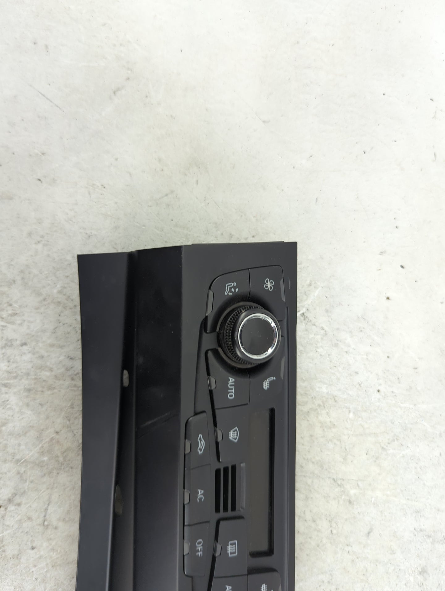 2008-2013 Audi S5 Climate Control Module Temperature AC/Heater Replacement P/N:8T1820043AQ A2C53378040 Fits OEM Used Auto Pa