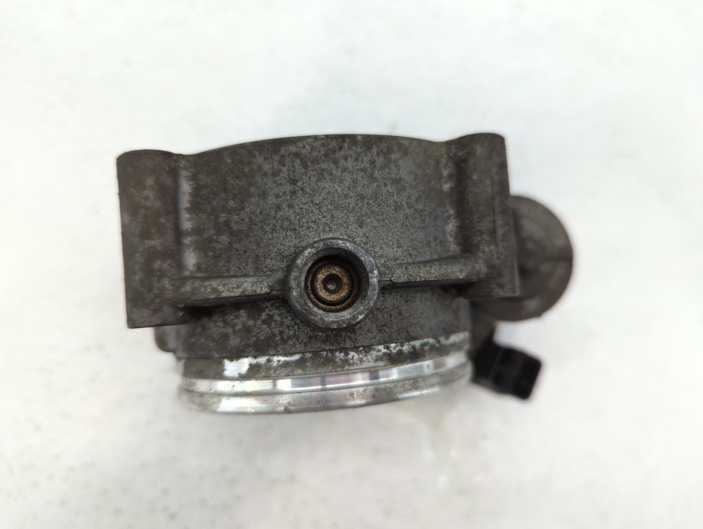 2008-2013 Bmw 128i Throttle Body P/N:1354 7556118-04 1354 7556118-03 Fits Fits 2007 2008 2009 2010 2011 2012 2013 OEM Used A