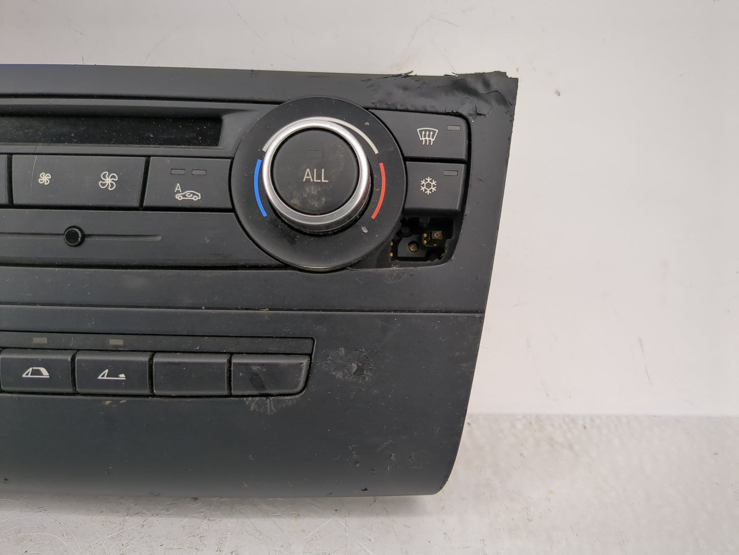 2010-2013 Bmw 135i Climate Control Module Temperature AC/Heater Replacement P/N:9263303-01 Fits Fits 2010 2011 2012 2013 201