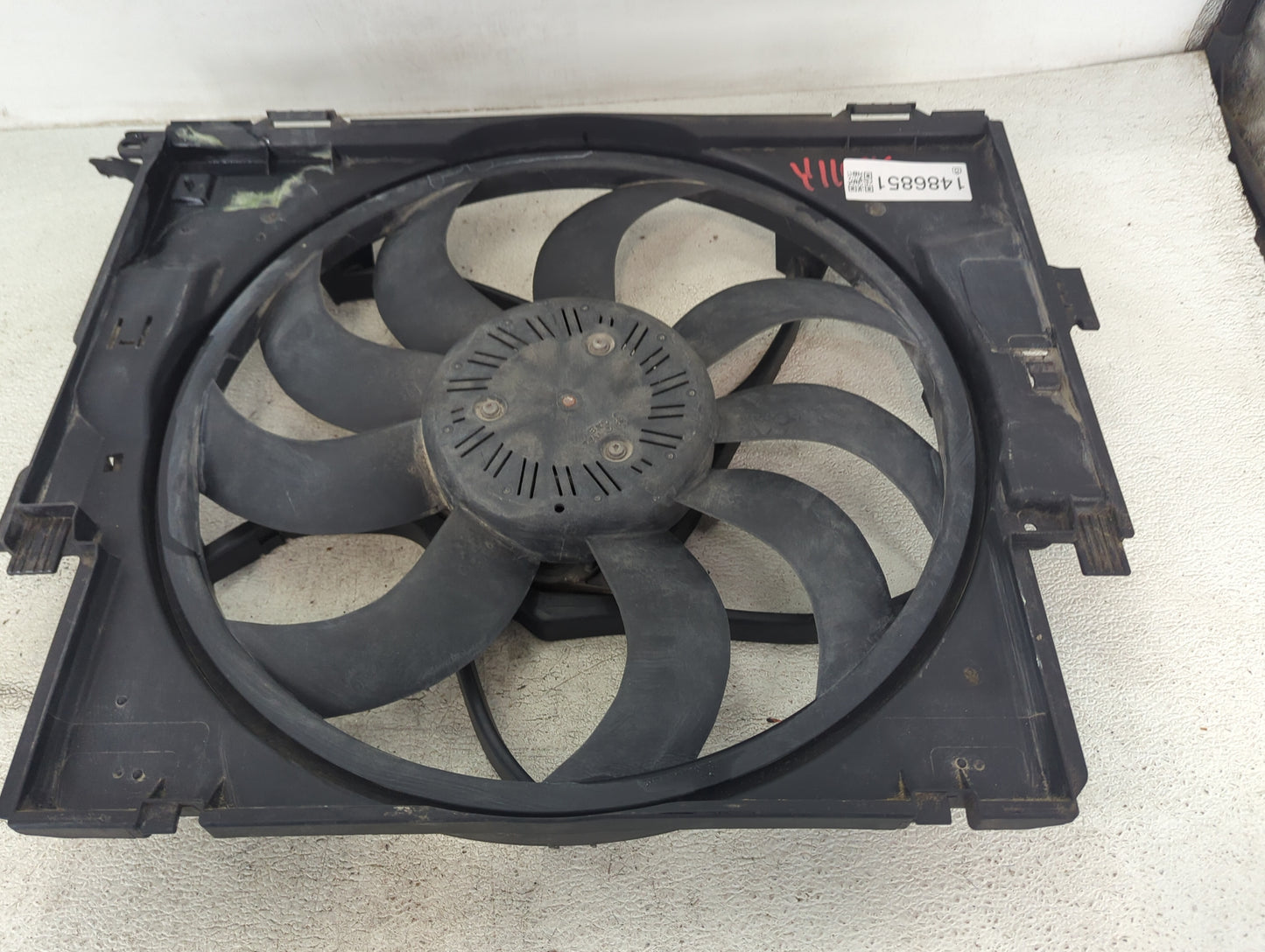 2012-2018 Bmw 320 Electric Radiator Cooling Fan Motor Assembly P/N:17428618241 Fits Fits 2012 2013 2014 2015 2016 2017 2018 