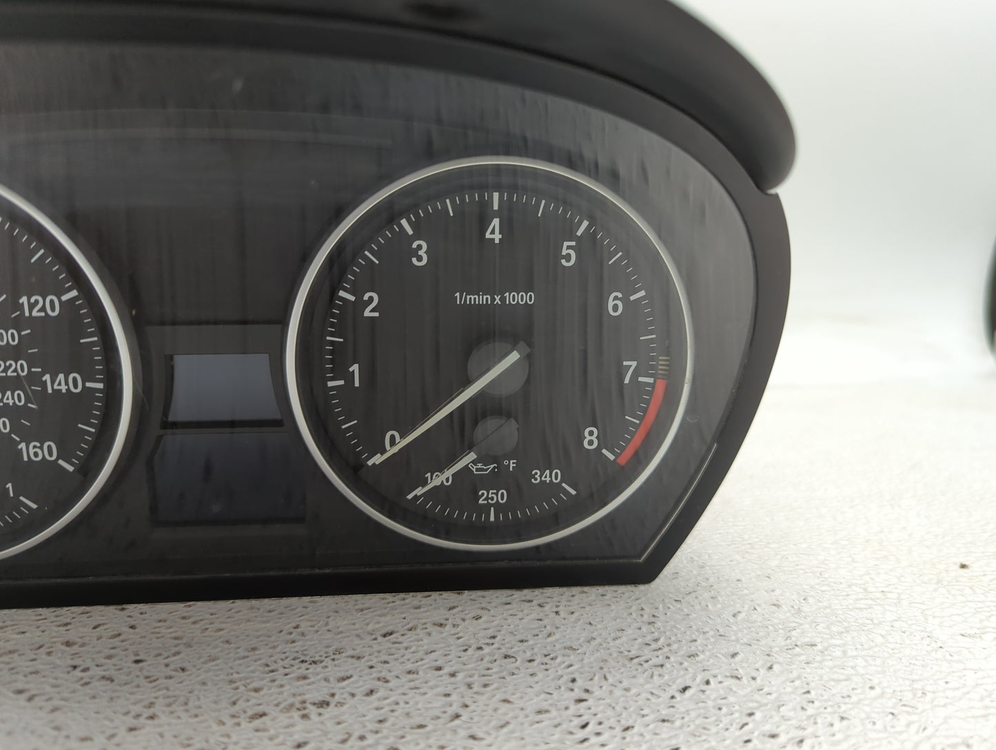 2011-2013 Bmw 328 Instrument Cluster Speedometer Gauges P/N:9242370-01 709151549, 14369510, A2C53418509 Fits Fits 2011 2012 