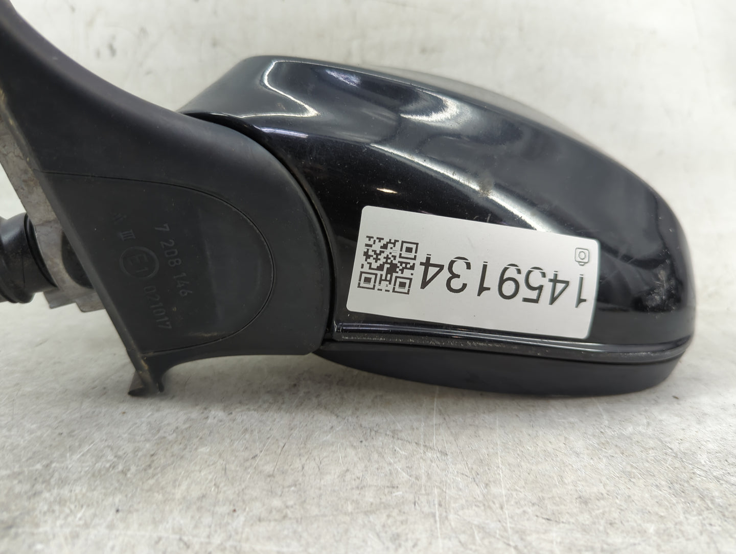 2010-2013 Bmw 328 Driver Side View Mirror - Left Door Mirror OEM Used - Oemusedautoparts1.com
