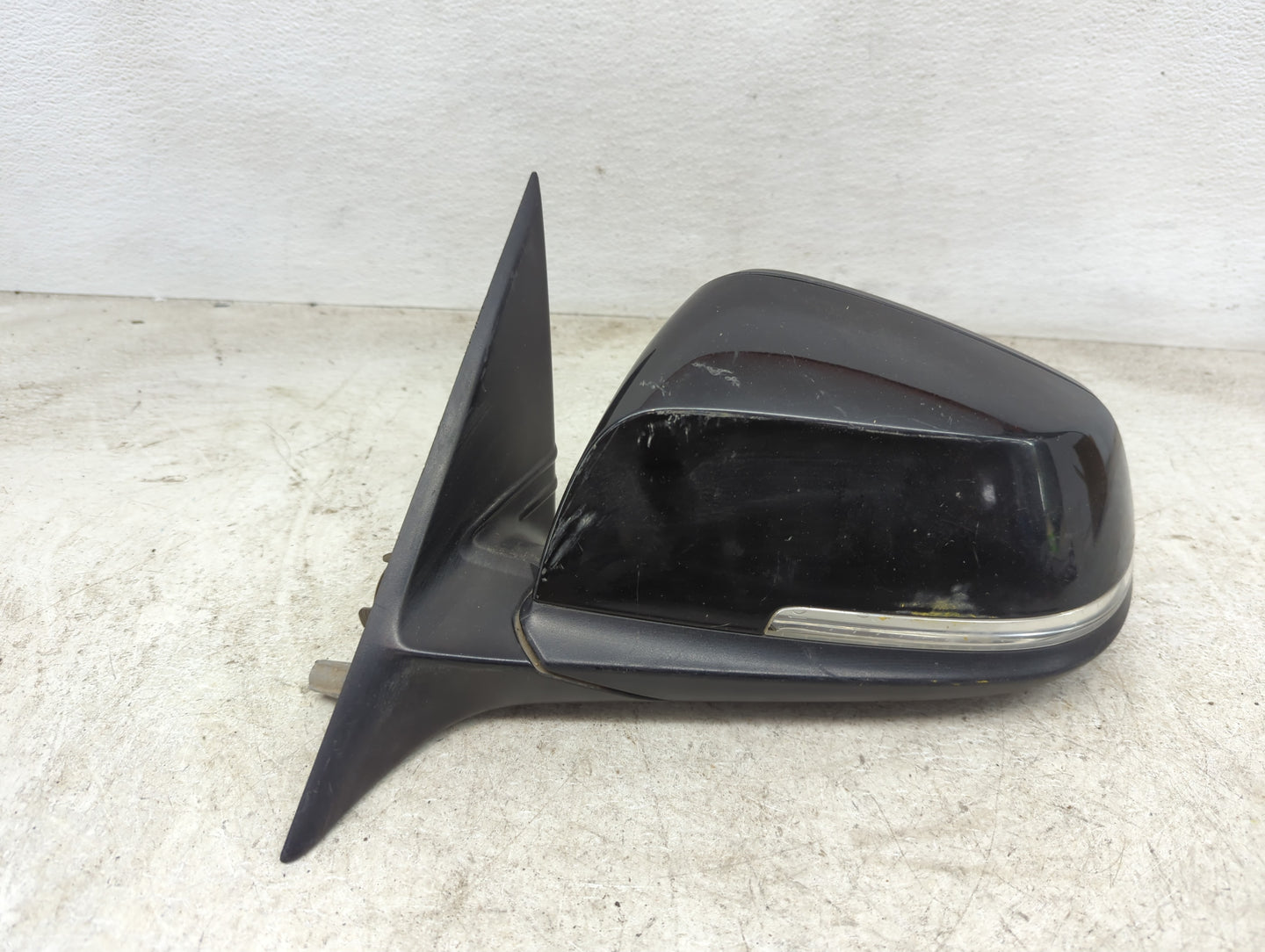 2012-2013 Bmw 328i Driver Side View Mirror - Left Door Mirror OEM Used - Oemusedautoparts1.com