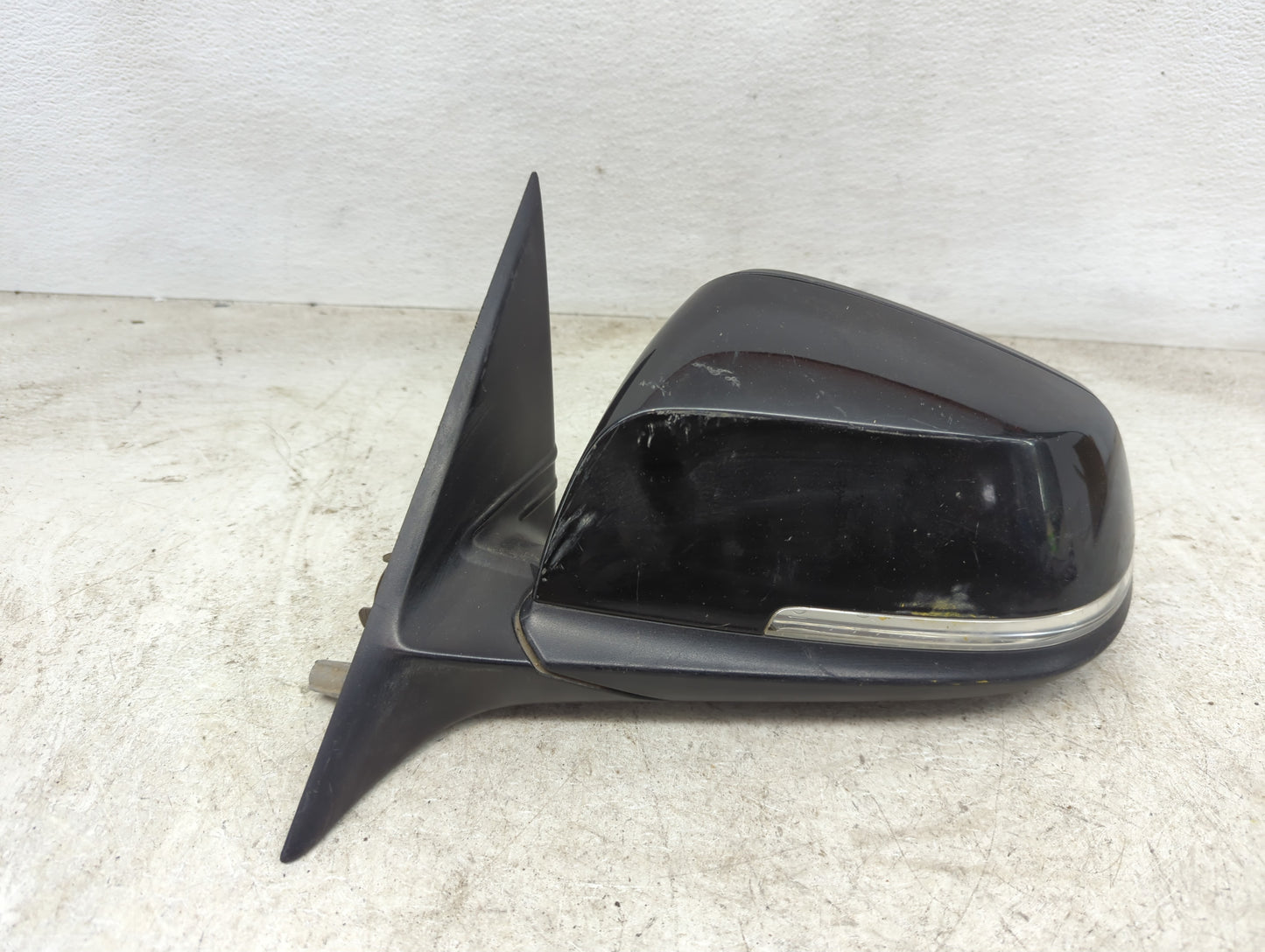 2012-2013 Bmw 328i Driver Side View Mirror - Left Door Mirror OEM Used - Oemusedautoparts1.com