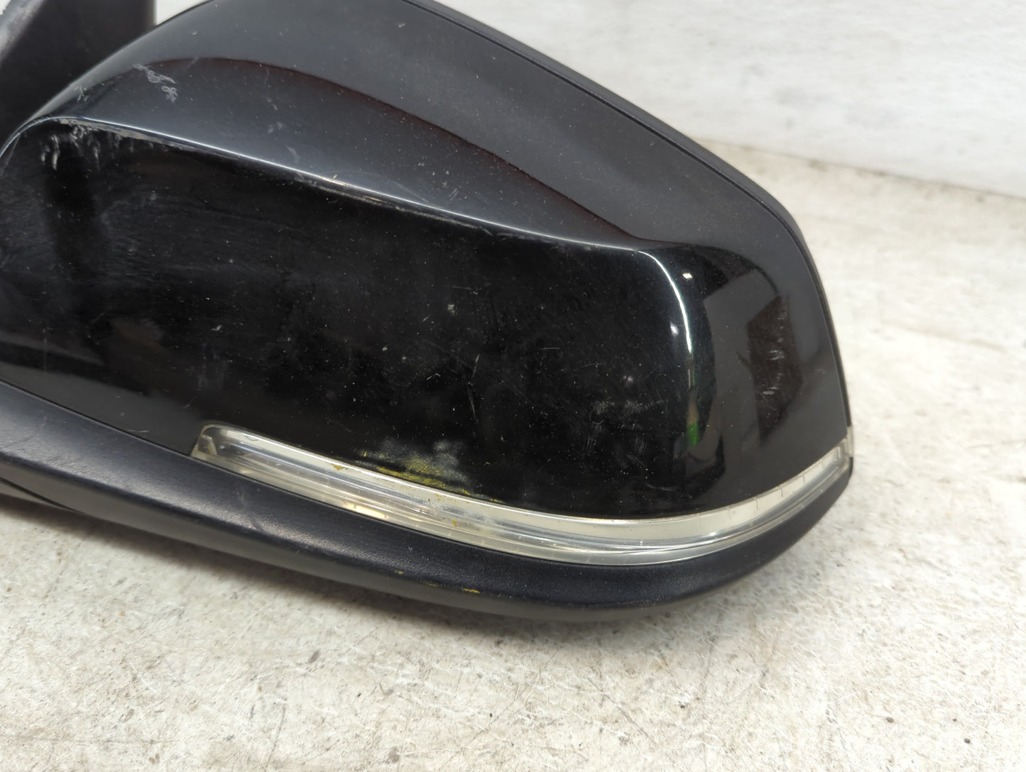 2012-2013 Bmw 328i Driver Side View Mirror - Left Door Mirror OEM Used - Oemusedautoparts1.com