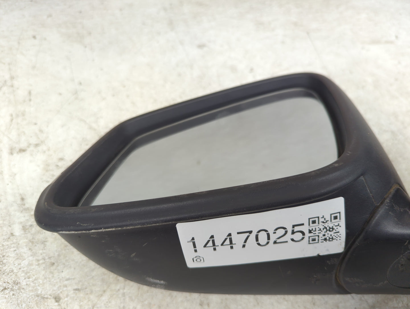 2012-2013 Bmw 328i Driver Side View Mirror - Left Door Mirror OEM Used - Oemusedautoparts1.com