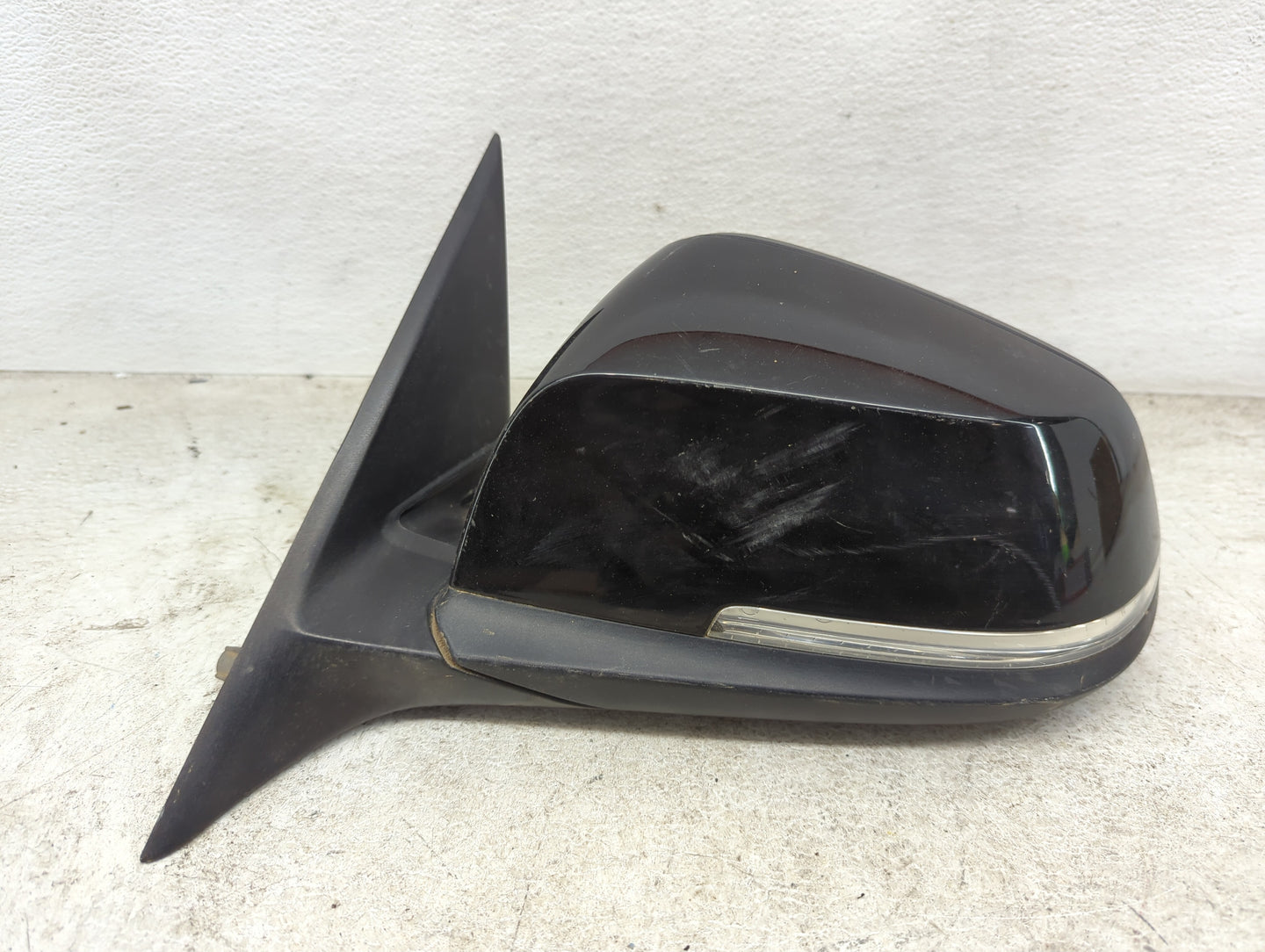2012-2013 Bmw 328i Driver Side View Mirror - Left Door Mirror OEM Used - Oemusedautoparts1.com