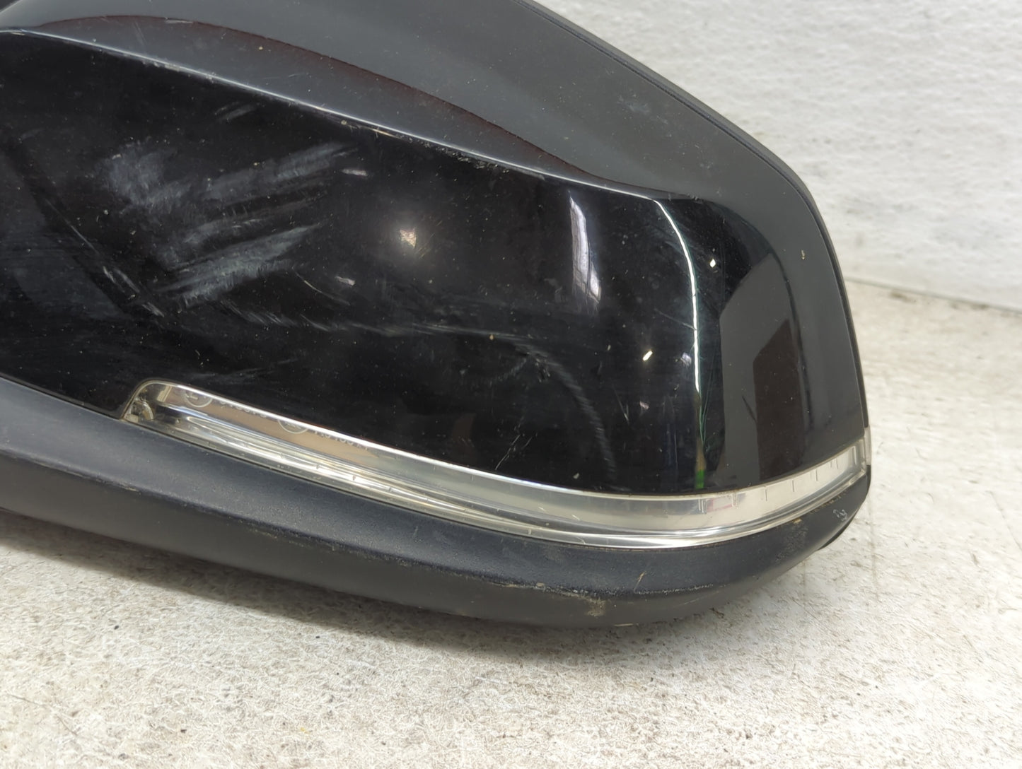 2012-2013 Bmw 328i Driver Side View Mirror - Left Door Mirror OEM Used - Oemusedautoparts1.com