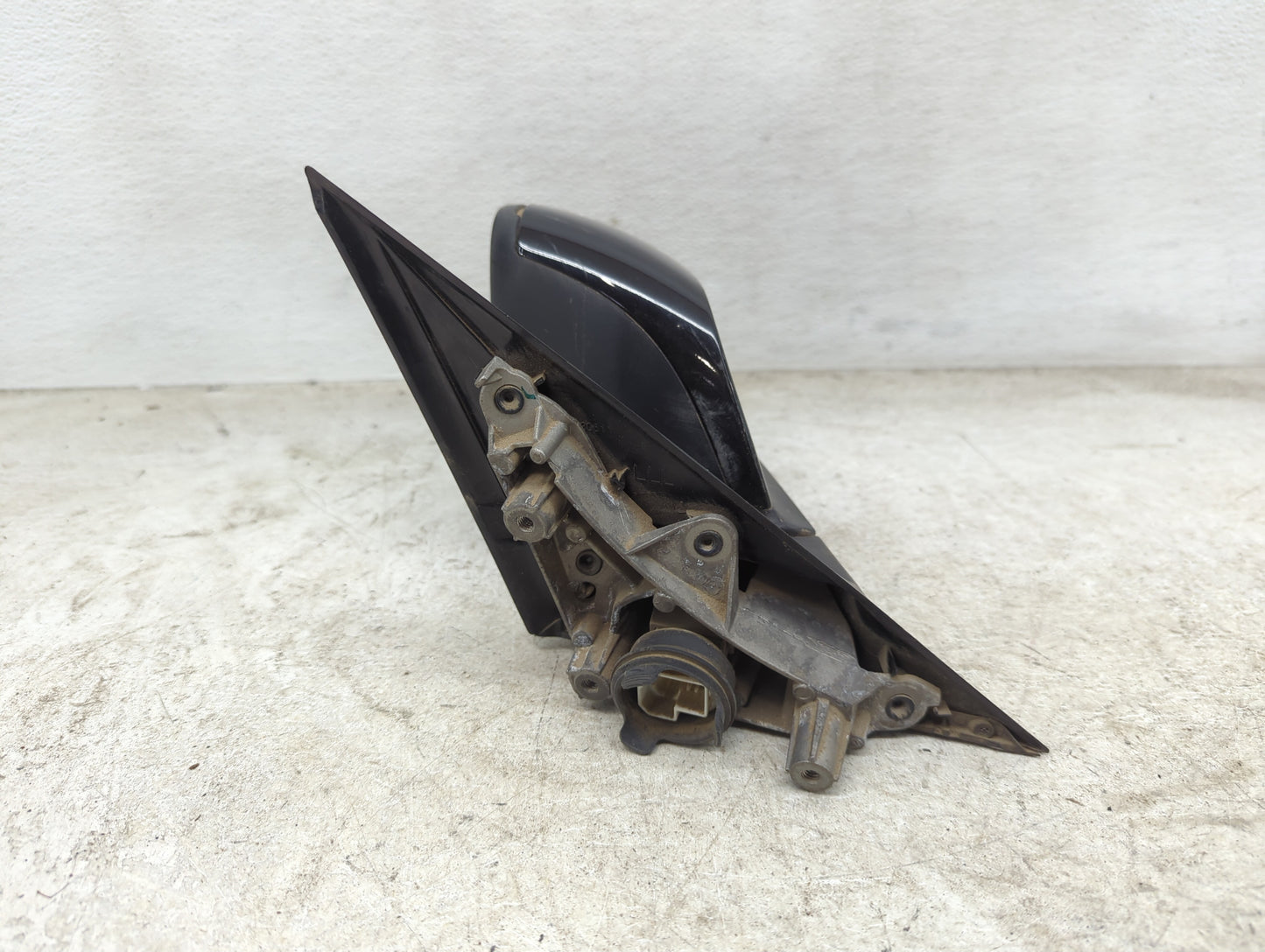 2012-2013 Bmw 328i Driver Side View Mirror - Left Door Mirror OEM Used - Oemusedautoparts1.com