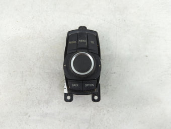 compare product 2012 Bmw 328i Radio AM FM Cd Player Receiver Replacement P/N:ZE926170403 033623101, 9226955, 9226955-04 Fits OEM Used Auto Parts