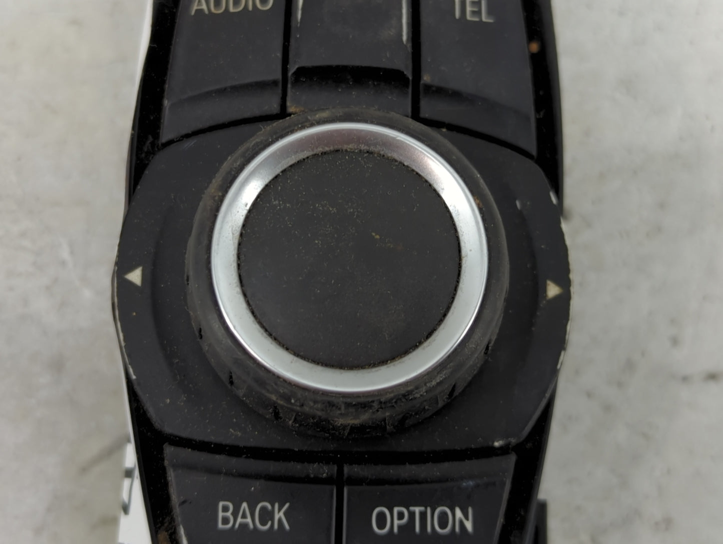 2012 Bmw 328i Radio AM FM Cd Player Receiver Replacement P/N:ZE926170403 033623101, 9226955, 9226955-04 Fits OEM Used Auto P